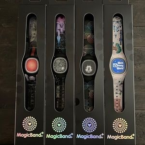 4 pack bundle of brand new, unopened, unlinked MagicBand+ for Walt Disney World